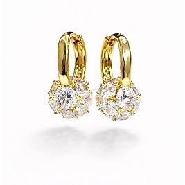 Xuping Gold Sallantılı Taşlı Top Küpe