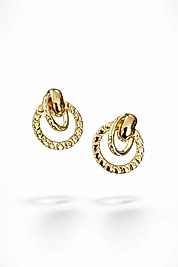 Gold Halka Detaylı Küpe